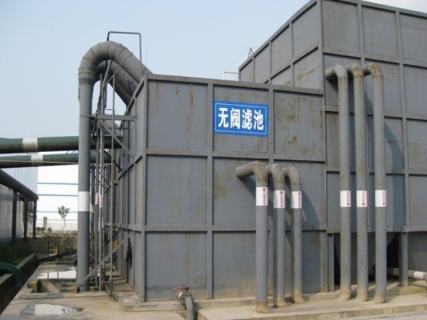 重力式無(wú)閥過濾器